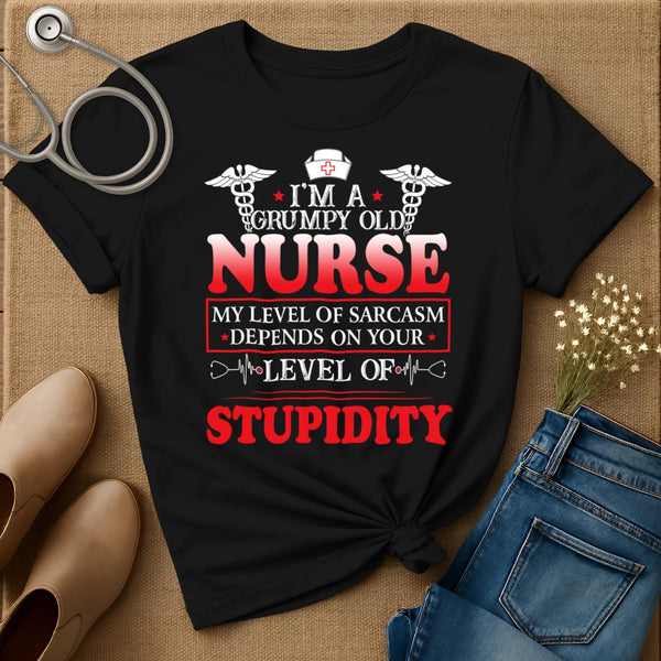I Am A Grumpy Old Nurse T-Shirt