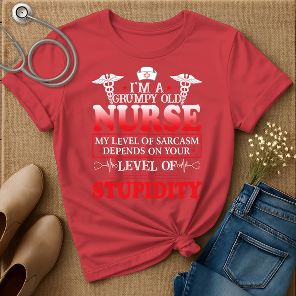 I Am A Grumpy Old Nurse T-Shirt